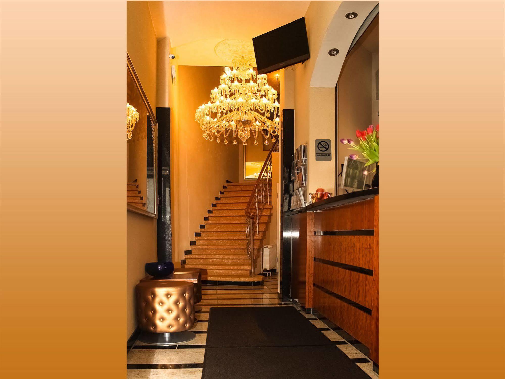 Hotel Expo Frankfurt City Centre Frankfurt am Main Exteriör bild
